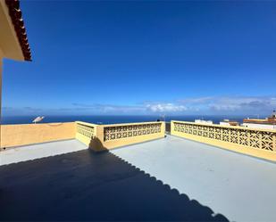 Vista exterior de Casa adosada en venda en Santa Úrsula amb Jardí privat, Terrassa i Traster