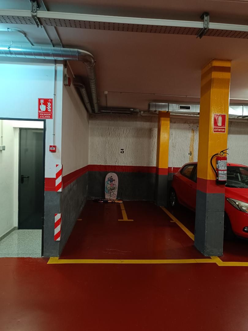Garage to rent in Avinguda 306, 3, Centre Parking of Garage to rent in Castelldefels