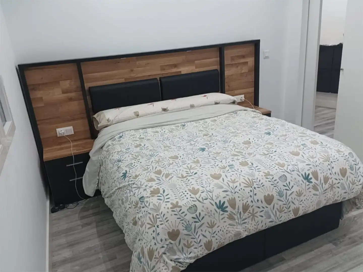 Habitación de Casa adosada en venta en Zagra con Aire acondicionado, Calefacción y Parquet
