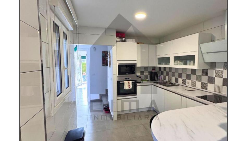 Casa adosada en venda a Calle Rubén Darío, 33, Costa Esuri, Huelva - imatge 1 Foto 1 de Casa adosada en venda a Calle Rubén Darío, 33, Costa Esuri, Huelva