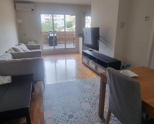 Living room of Flat to rent in  Barcelona Capital  with Air Conditioner, Heating and Parquet flooring