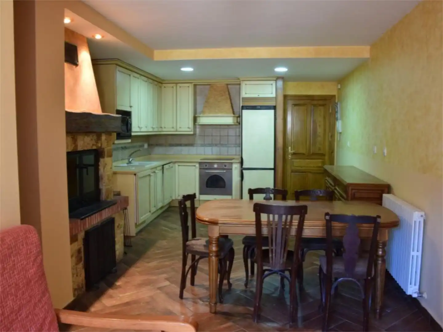 Wohnung zum Verkauf in Avenida Ordesa, 7, Biescas Küche von Wohnung zum Verkauf in Biescas mit Terrasse