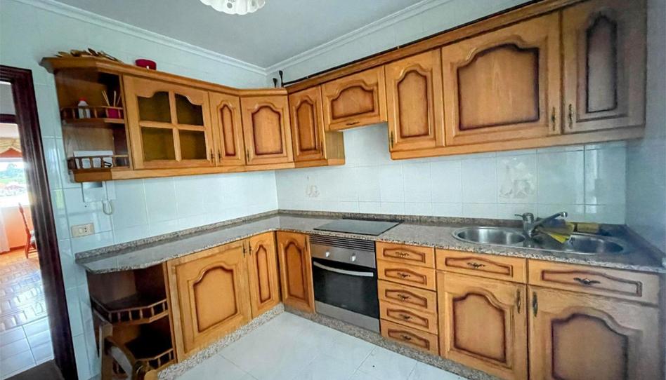 Foto 1 de Pis en venda a Estrada a Pontenova, 59, Meira, Lugo