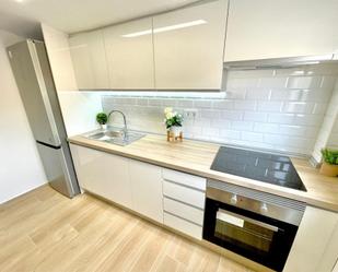 Kitchen of Flat to rent in  Tarragona Capital  with Parquet flooring, Furnished and Balcony