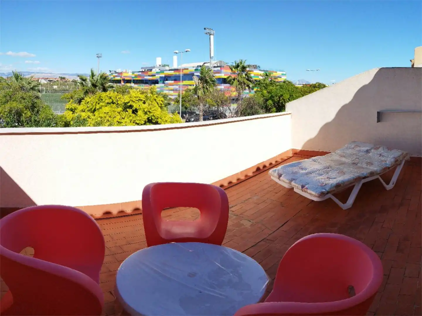 Casa o xalet de lloguer a Avenida del Locutor Vicente Hipólito, 30, Alicante Golf Terrassa de Casa o xalet de lloguer en Alicante / Alacant amb Aire condicionat, Calefacció i Jardí privat