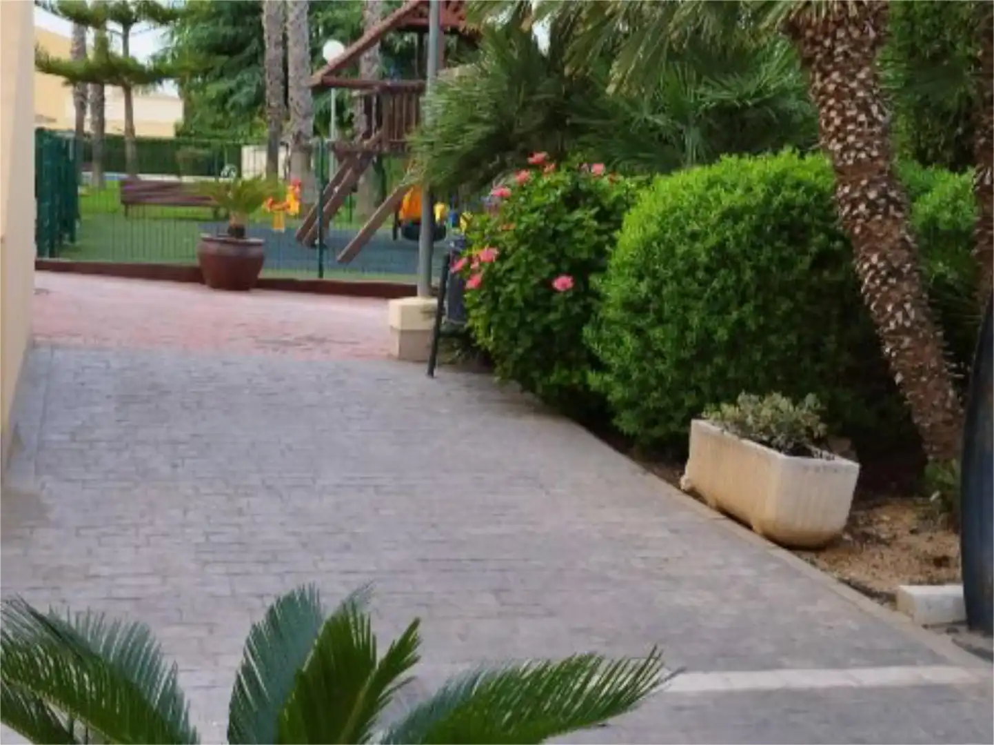 Casa o xalet de lloguer a Avenida del Locutor Vicente Hipólito, 30, Alicante Golf Jardí de Casa o xalet de lloguer en Alicante / Alacant amb Aire condicionat, Calefacció i Jardí privat