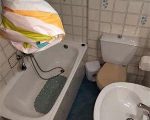 Bathroom of Apartment to share in  Huelva Capital