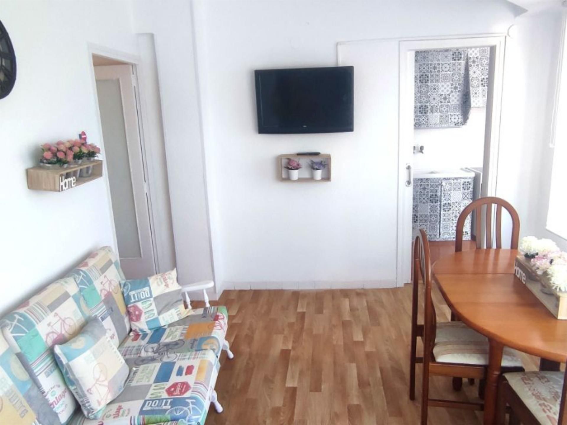 Flat to rent in Carrer de Martínez de Tena, 20, Estadio Castalia
