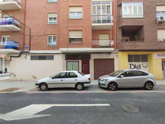 Local comercial en Venta en Calle Virrey Morcillo, 7 en Feria