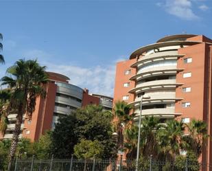 Exterior view of Flat to rent in  Sevilla Capital  with Air Conditioner, Heating and Private garden