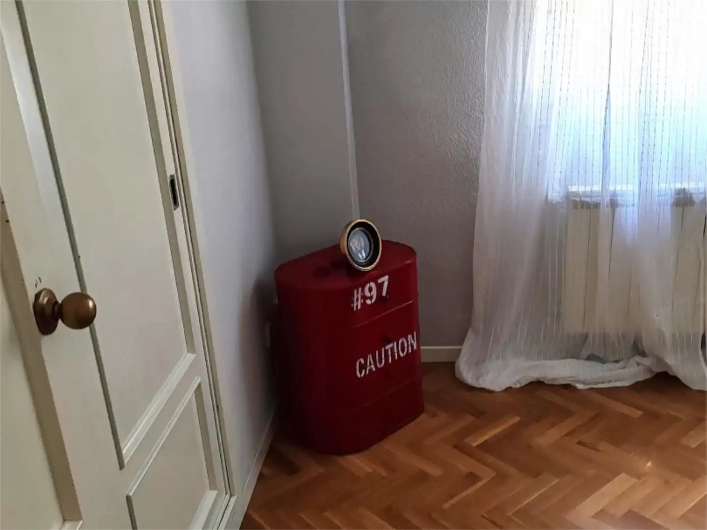 Bedroom of Flat for share in El Escorial  with Heating, Private garden and Parquet flooring
