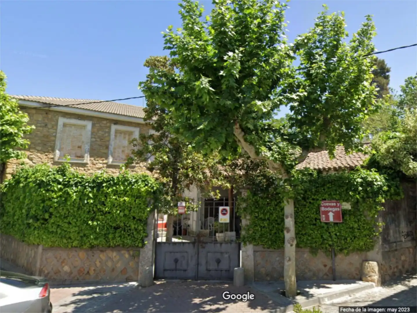 Vista exterior de Casa o chalet en venta en El Molar (Madrid) con Calefacción, Jardín privado y Parquet