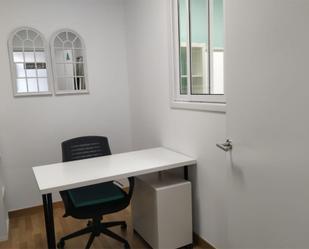 Office to rent in Badalona