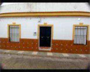 Exterior view of House or chalet for sale in  Sevilla Capital