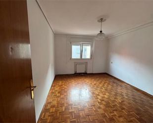 Bedroom of Flat for sale in Gijón   with Heating, Parquet flooring and Terrace