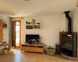 Living room of Single-family semi-detached for sale in Nevada  with Terrace and Balcony