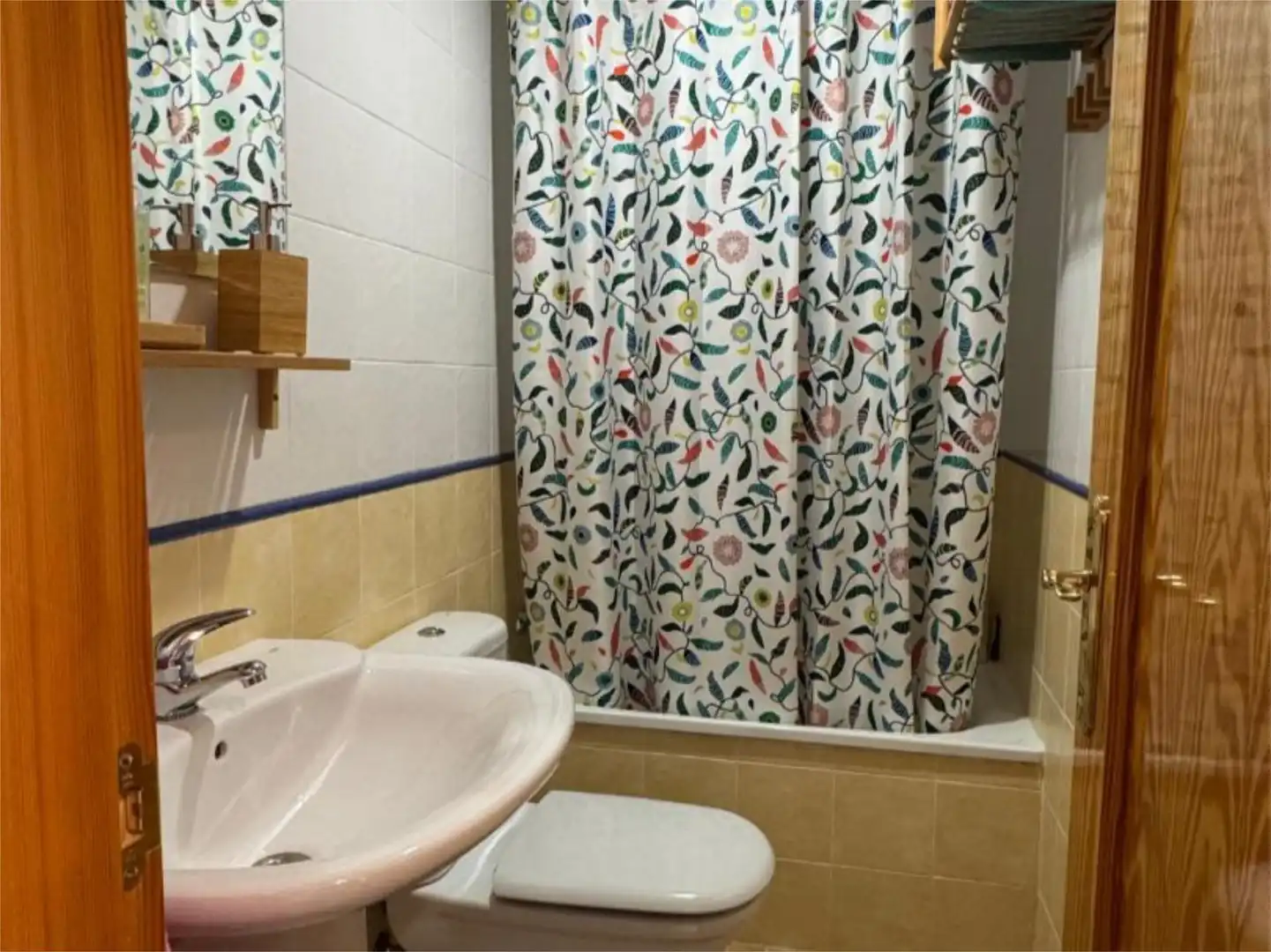 Bathroom of Flat for sale in Nevada  with Terrace and Balcony