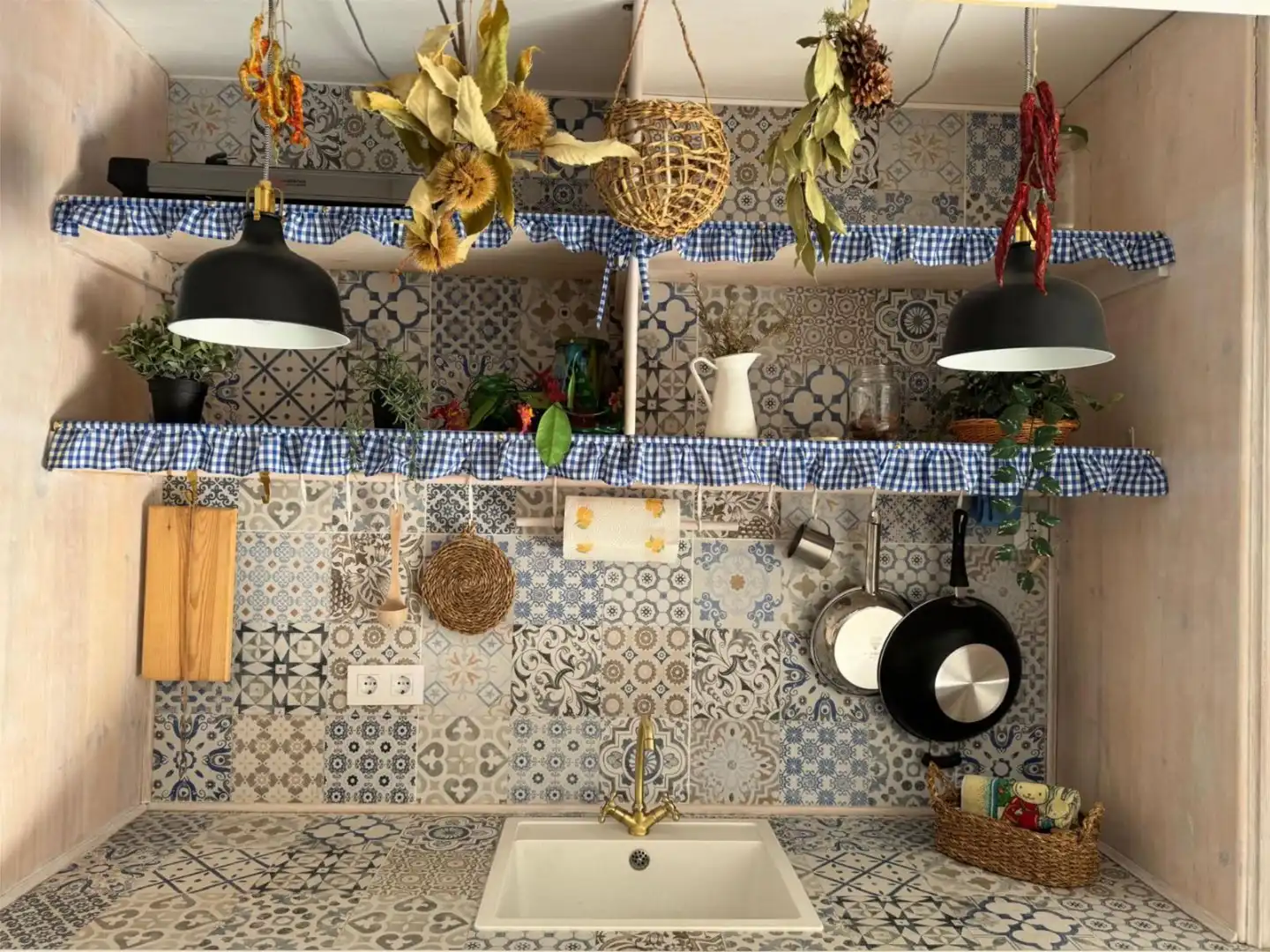 Kitchen of Flat for sale in Nevada  with Terrace and Balcony
