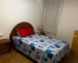 Bedroom of Flat to share in  Barcelona Capital  with Furnished, Washing machine and Microwave