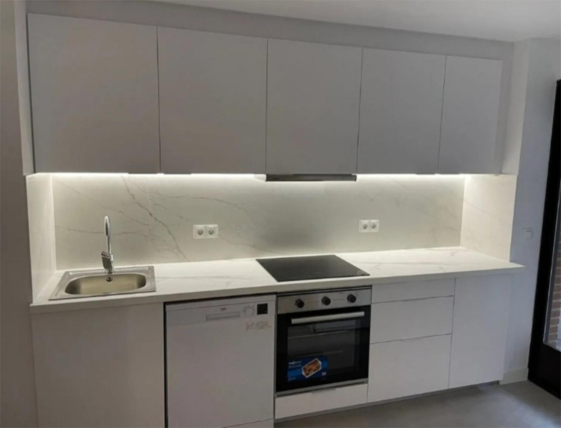 Kitchen of Flat to rent in  Madrid Capital  with Heating, Private garden and Parquet flooring