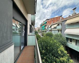 Exterior view of Flat to rent in Sant Cugat del Vallès  with Air Conditioner, Heating and Parquet flooring