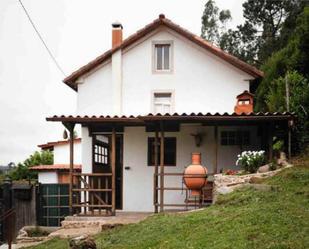 Vista exterior de Apartament de lloguer en Cedeira amb Calefacció, Jardí privat i Terrassa