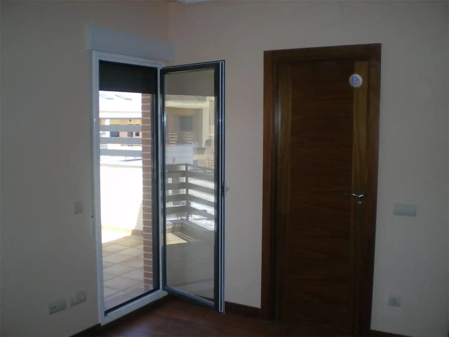 Piso de alquiler en Calle Carmen Martin Gaite, 72, Hervencias Piso de alquiler en Ávila con Calefacción, Jardín privado y Parquet