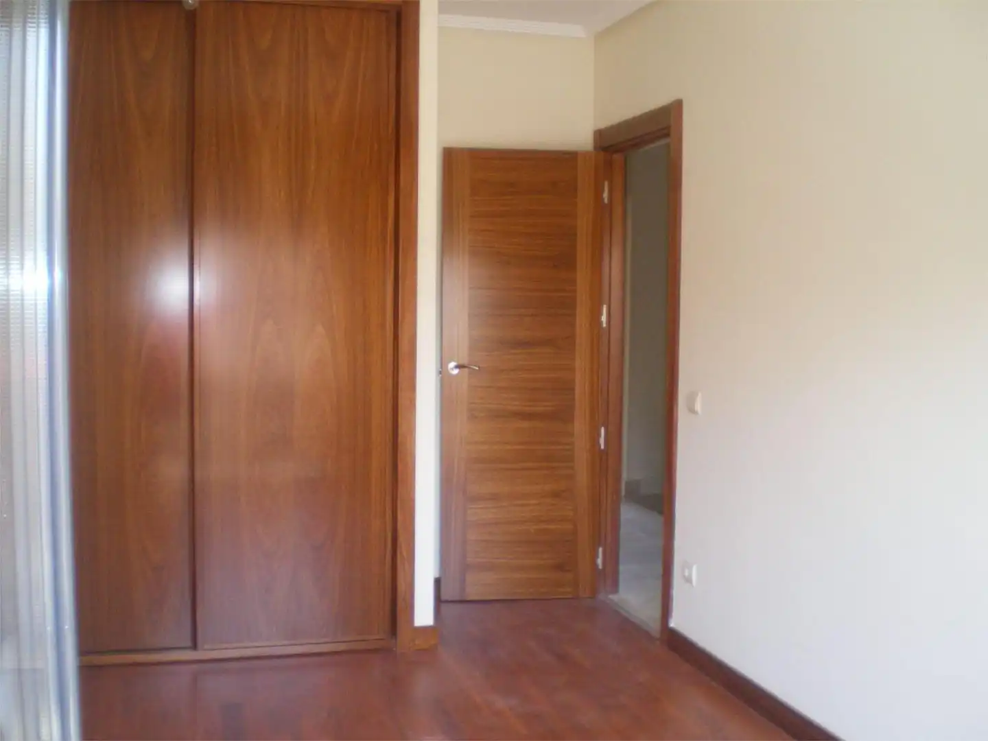 Piso de alquiler en Calle Carmen Martin Gaite, 72, Hervencias Piso de alquiler en Ávila con Calefacción, Jardín privado y Parquet