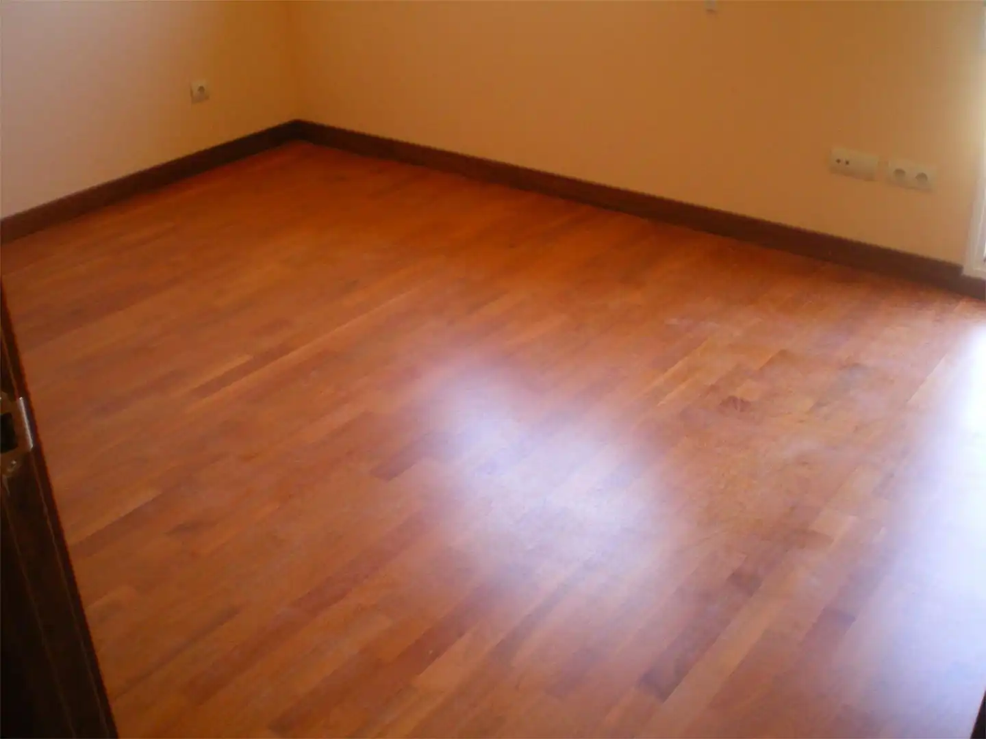 Piso de alquiler en Calle Carmen Martin Gaite, 72, Hervencias Habitación de Piso de alquiler en Ávila con Calefacción, Jardín privado y Parquet