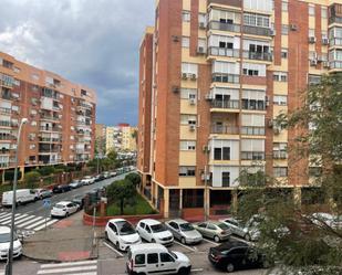 Exterior view of Flat for sale in  Sevilla Capital