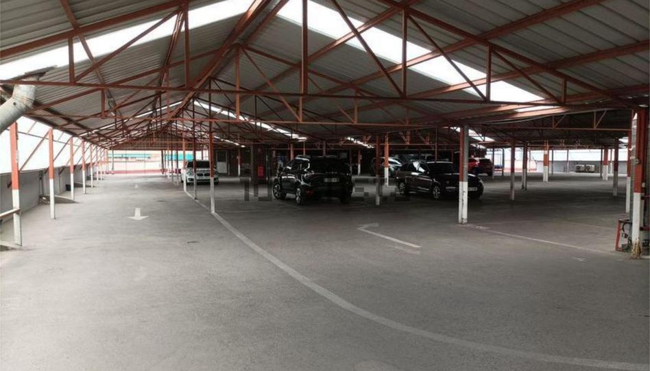 Photo 1 of Garage to rent in Calle de Josefa Díaz, 4, Numancia, Madrid