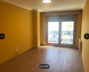 Bedroom of Flat to rent in Vigo   with Heating