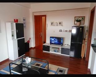 Living room of Flat to rent in Pontevedra Capital   with Balcony