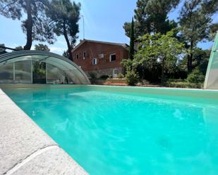 Swimming pool of House or chalet to rent in Marugán