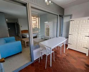 Dormitori de Apartament de lloguer en Fuengirola