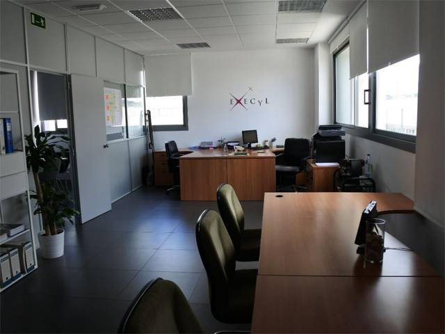 Oficina en Alquiler en Calle Plata, 41 en Polígono San Cristóbal