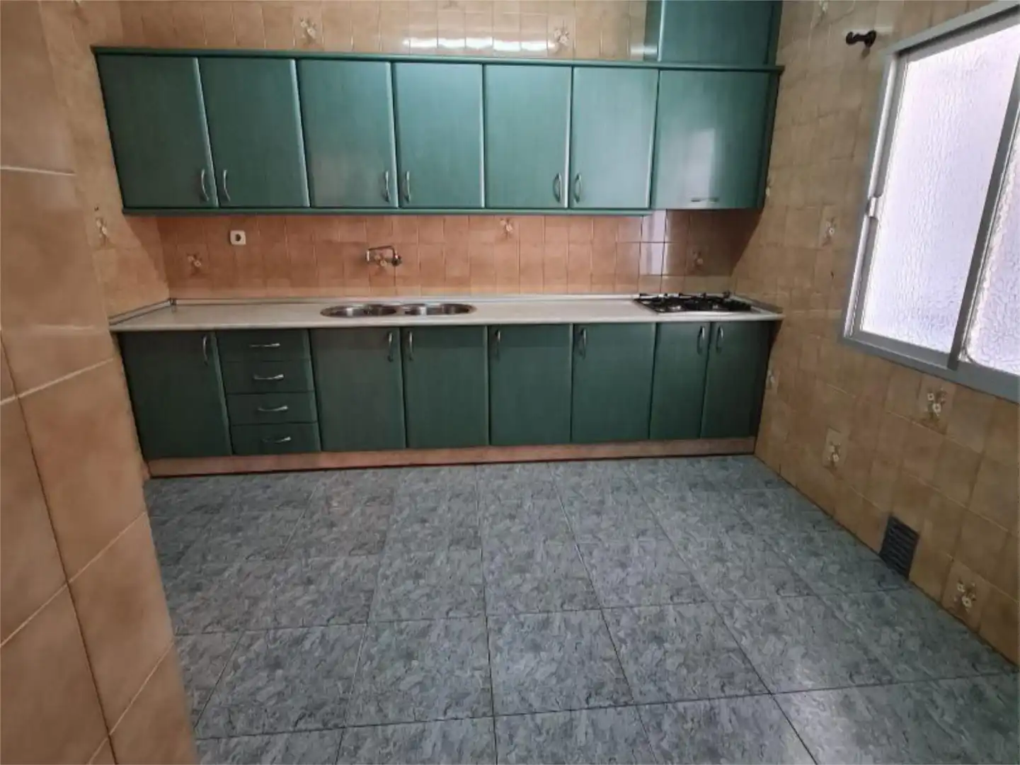 Cocina de Piso en venta en Málaga con Aire acondicionado, Terraza y Amueblado