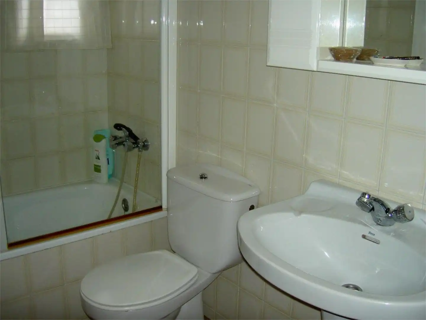 Flat for sale in Carrer del Pou Nou, 32, Centre Bathroom of Flat for sale in Blanes with Terrace and Balcony