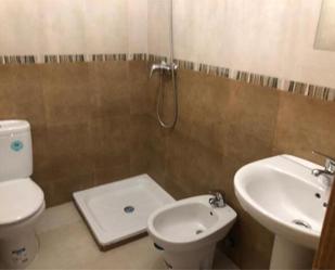 Bathroom of Apartment to rent in Castalla  with Terrace, Storage room and Furnished