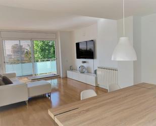 Living room of Flat to rent in Mataró  with Air Conditioner, Terrace and Swimming Pool