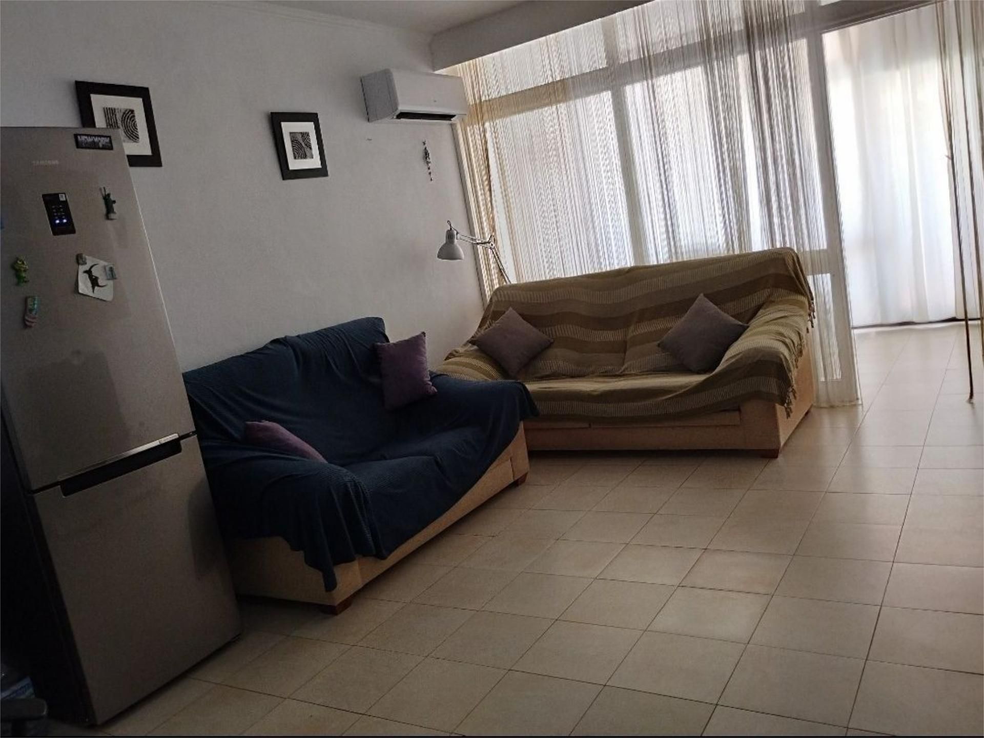 Sala d'estar de Pis en venda en Sant Lluís amb Aire condicionat, Calefacció i Jardí privat