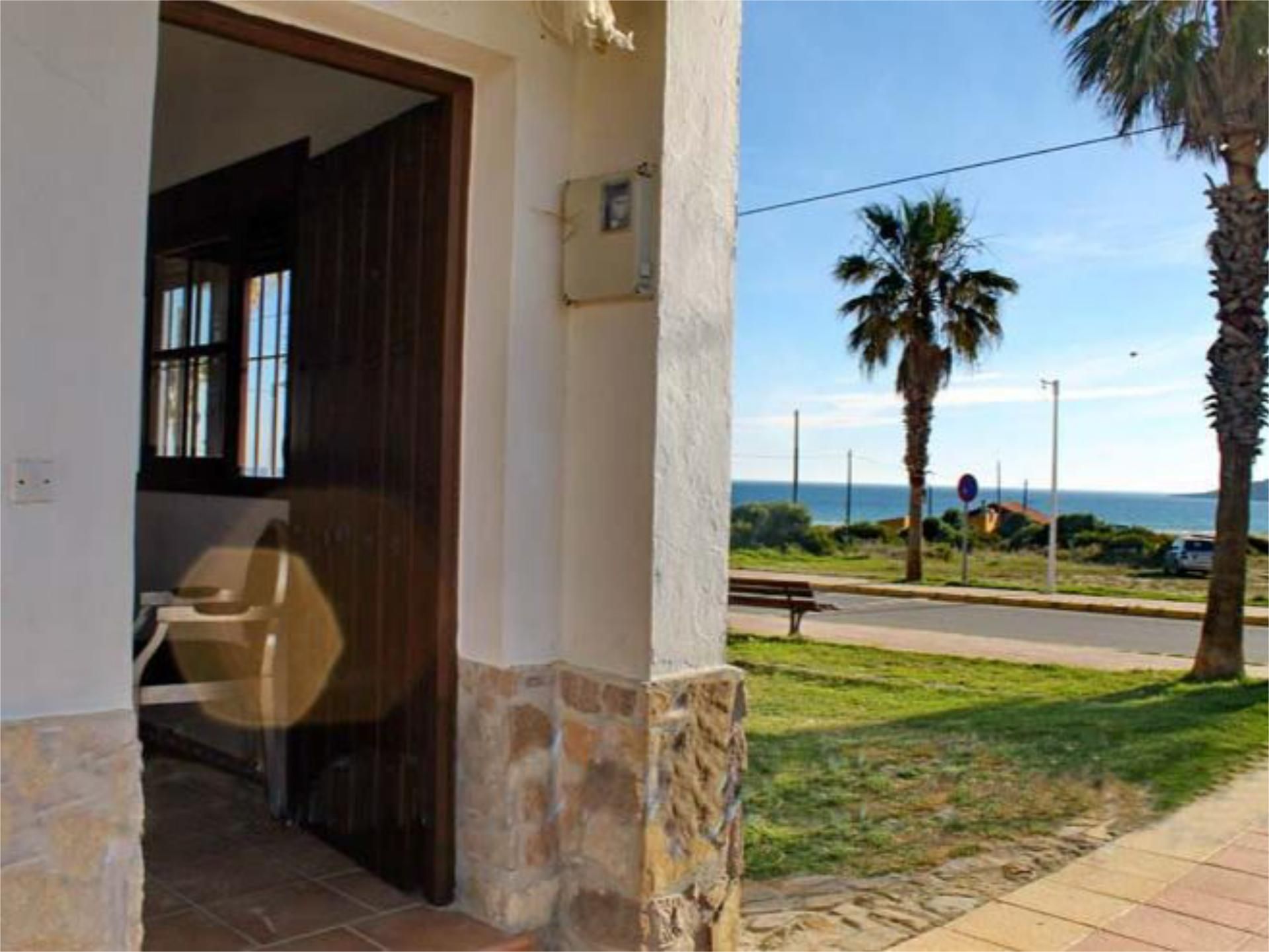 Exterior view of Single-family semi-detached for sale in Tarifa  with Private garden, Storage room and Furnished