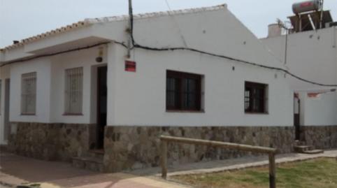 Casa adosada en venta en El Lentiscal, 16, El Lentiscal, Cádiz - imagen 3 Foto 3 de Casa adosada en venta en El Lentiscal, 16, El Lentiscal, Cádiz