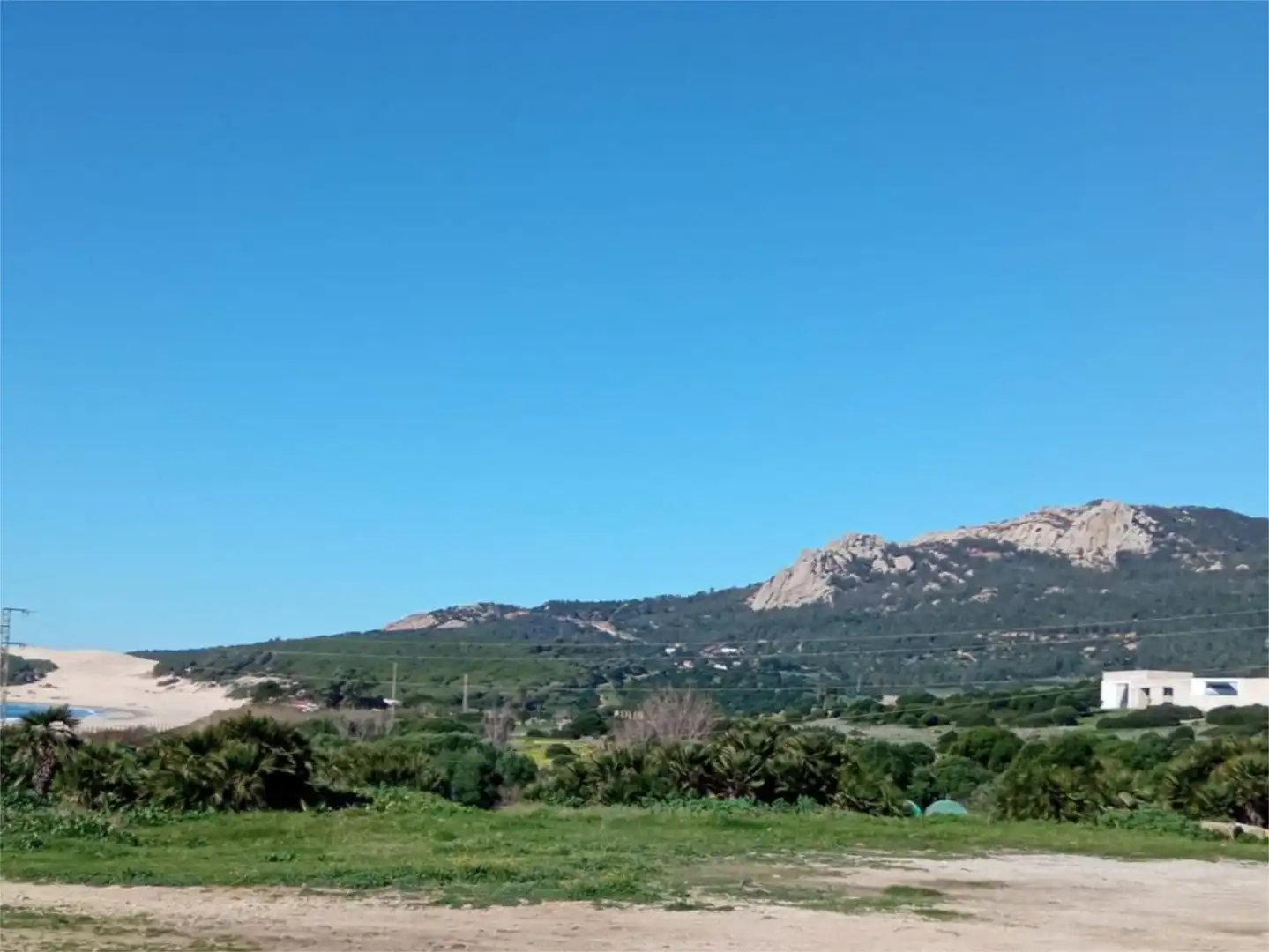 Casa adosada en venta en El Lentiscal, 16, El Lentiscal Vista exterior de Casa adosada en venta en Tarifa con Jardín privado, Terraza y Trastero