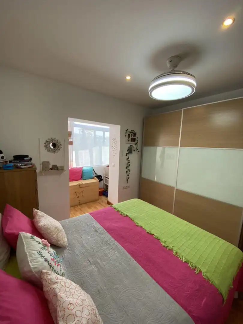 Piso en venta en Calle Cibeles, 1, Astilleros - La Paz - Loreto - El Corte Inglés Habitación de Piso en venta en Cádiz con Aire acondicionado, Parquet y Amueblado