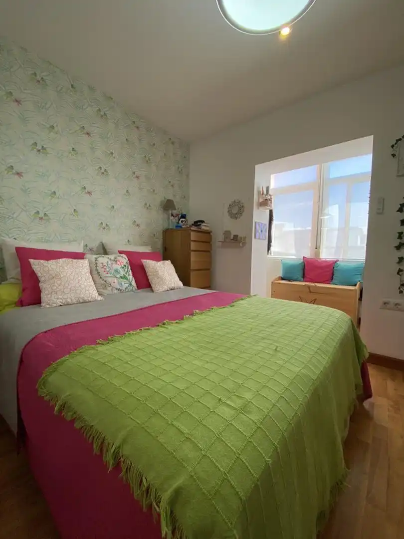 Piso en venta en Calle Cibeles, 1, Astilleros - La Paz - Loreto - El Corte Inglés Habitación de Piso en venta en Cádiz con Aire acondicionado, Parquet y Amueblado