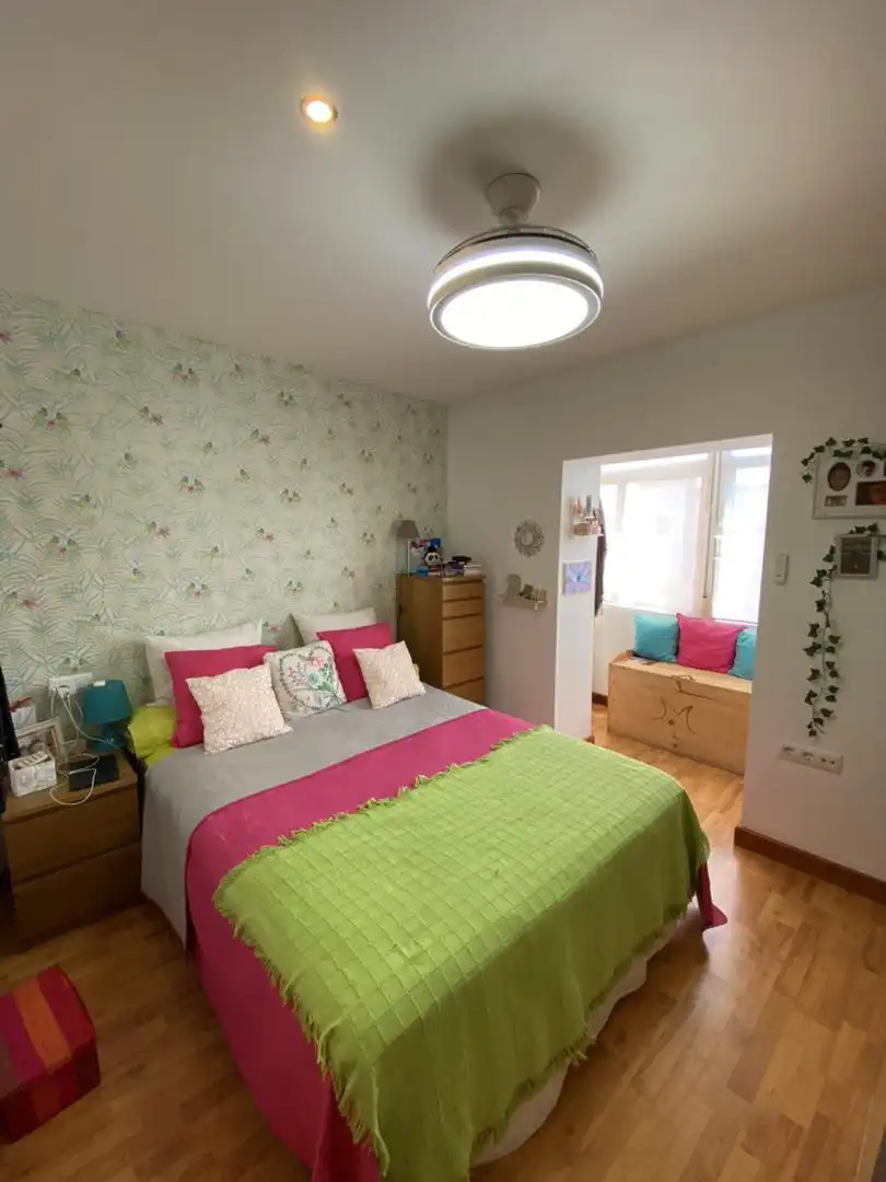 Piso en venta en Calle Cibeles, 1, Astilleros - La Paz - Loreto - El Corte Inglés Habitación de Piso en venta en Cádiz con Aire acondicionado, Parquet y Amueblado