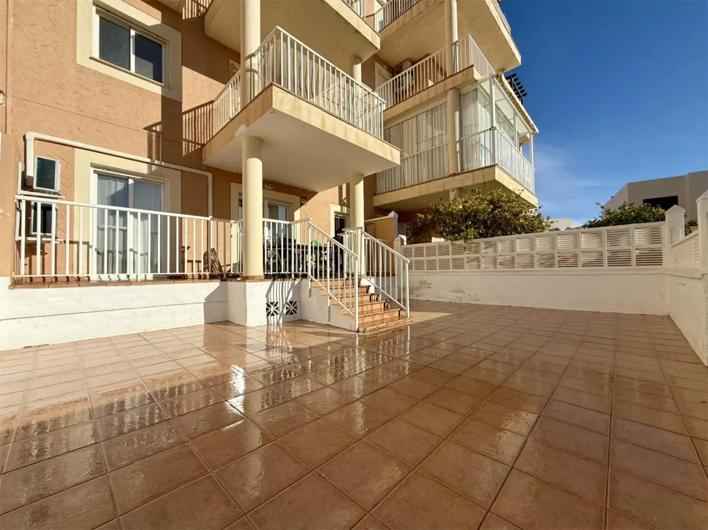 Piso en venta en Calle Salazón, 2, Almerimar Terraza de Piso en venta en El Ejido con Aire acondicionado, Calefacción y Terraza