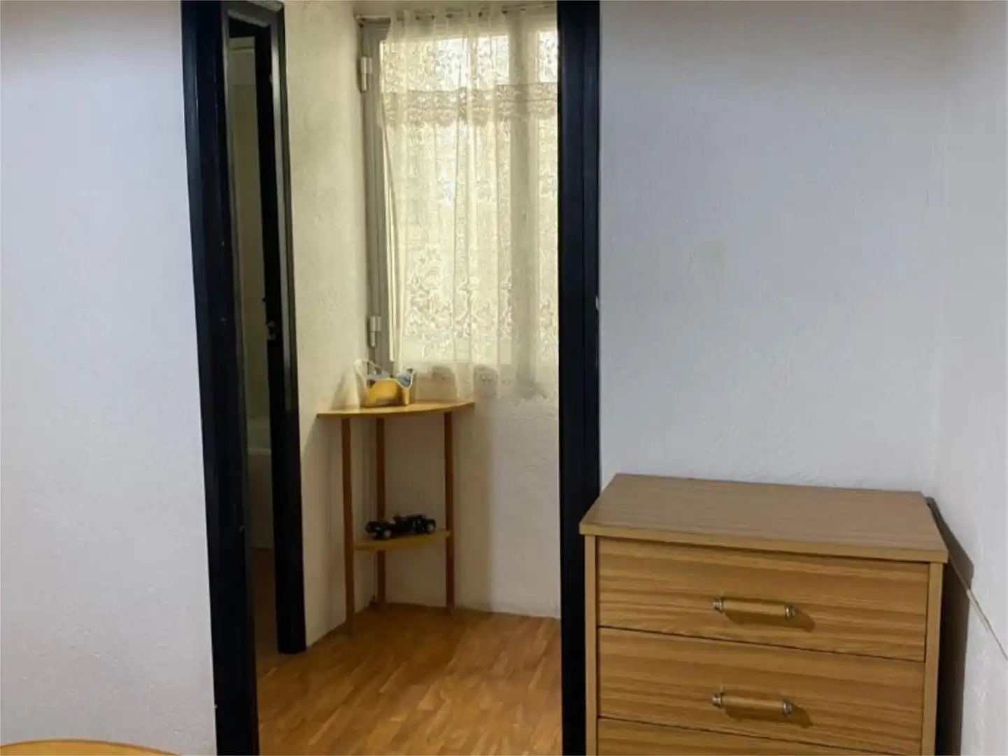 Casa adosada en venta en Carrer Mestre Ferreres, 12, Rossell Habitación de Casa adosada en venta en Rossell con Terraza y Amueblado