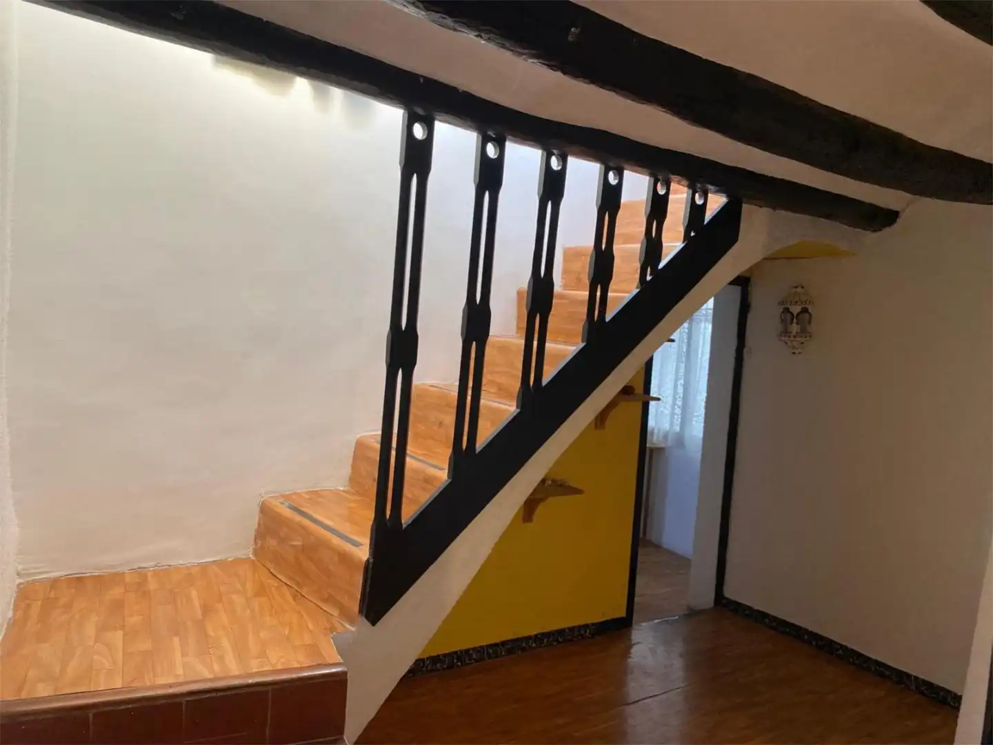 Casa adosada en venta en Carrer Mestre Ferreres, 12, Rossell Casa adosada en venta en Rossell con Terraza y Amueblado